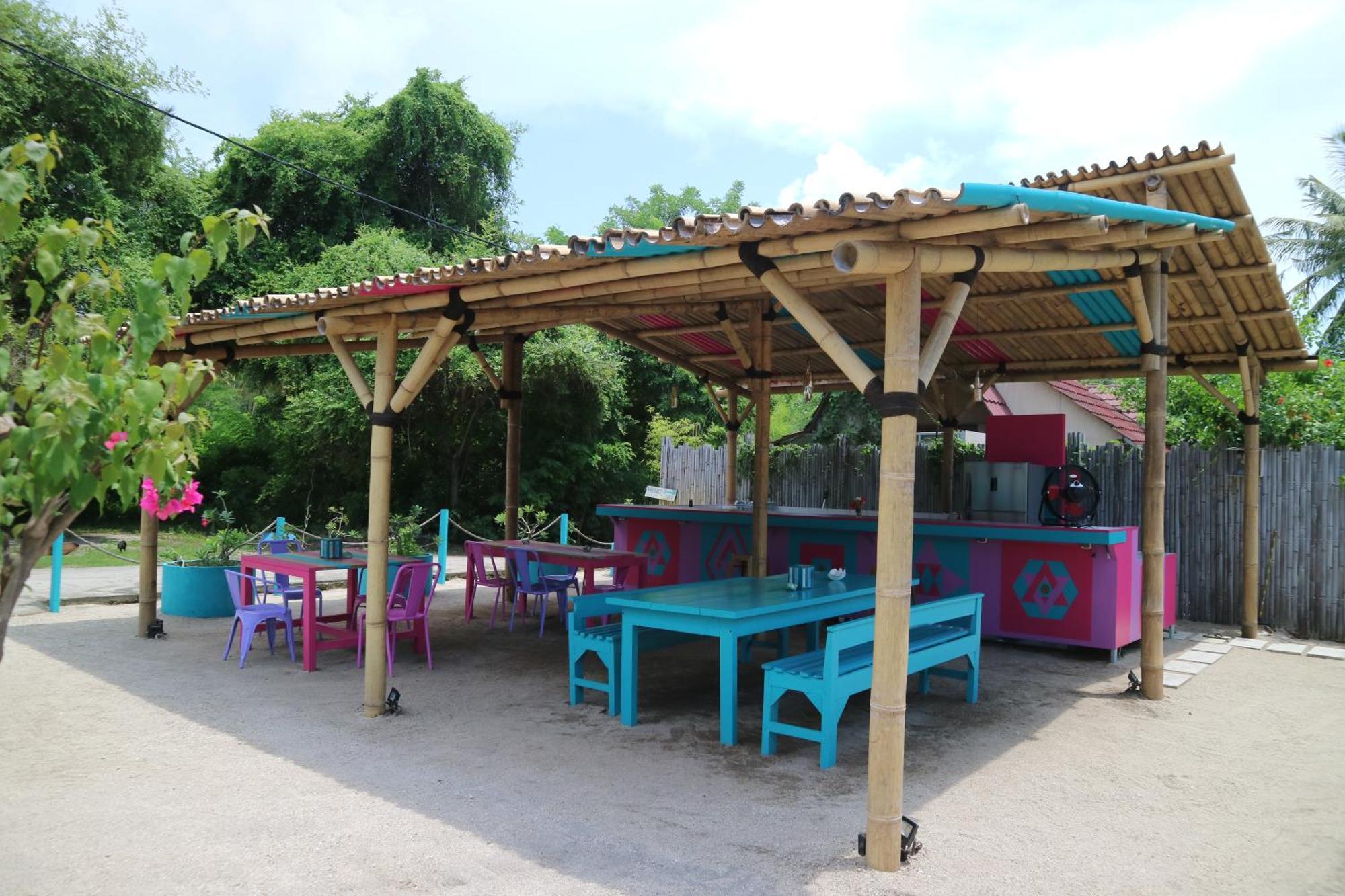 Meno Suites Gili Meno Εξωτερικό φωτογραφία