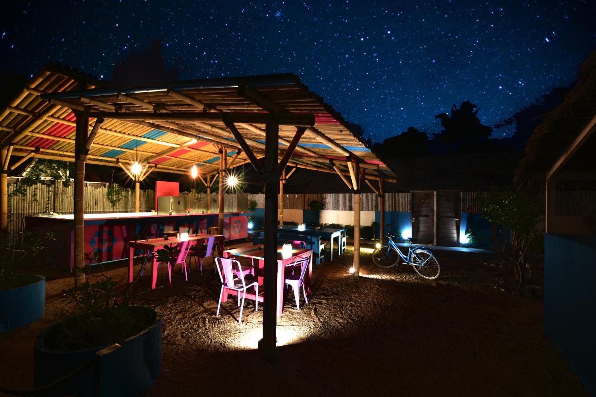 Meno Suites Gili Meno Εξωτερικό φωτογραφία